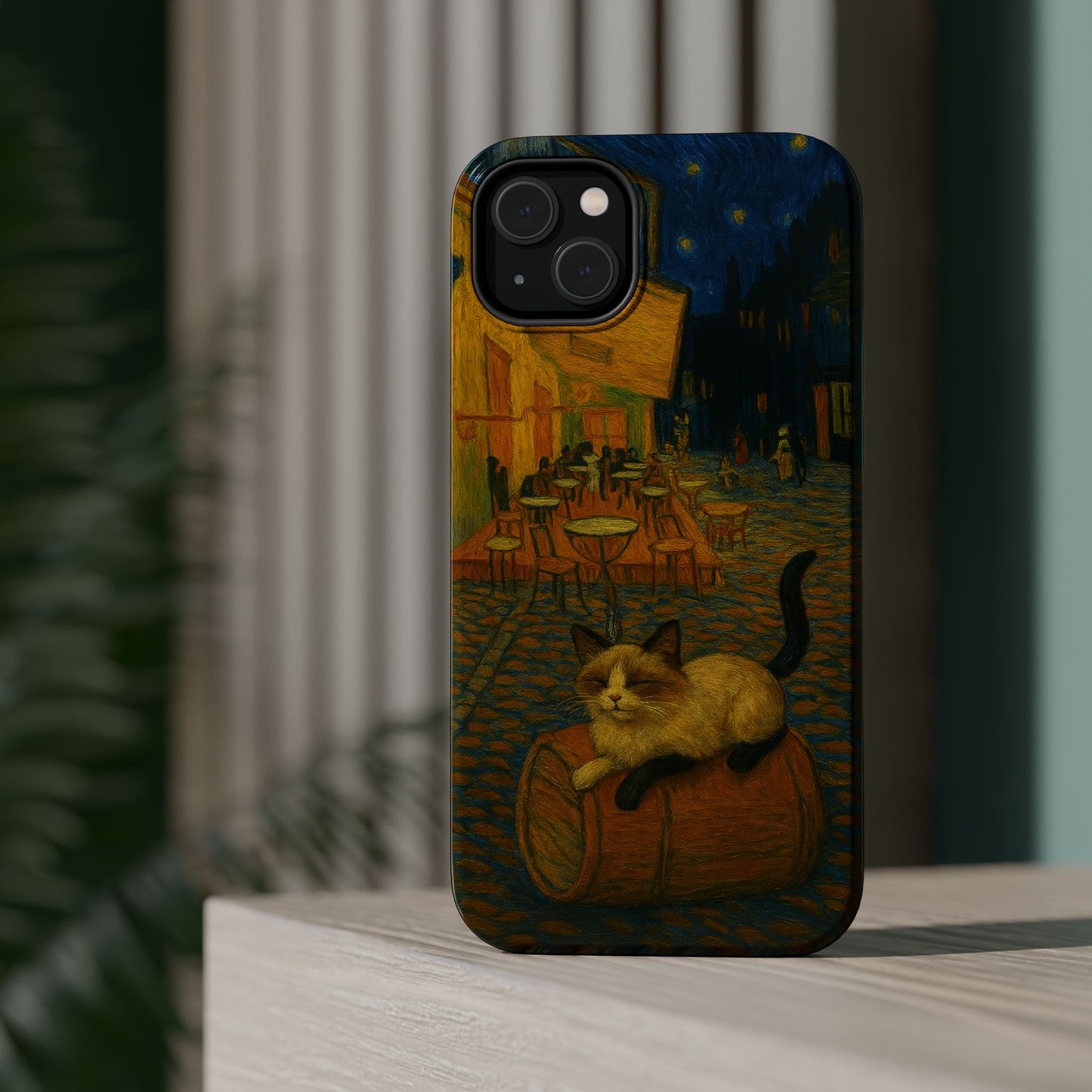 Café Cat at Night – Van Gogh Inspired – iPhone 16, 15, 14, 13 – MagSafe Magnetic Tough Case by HitStickers