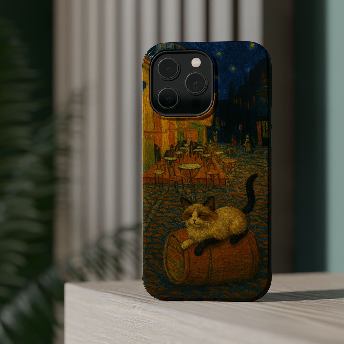 Café Cat at Night – Van Gogh Inspired – iPhone 16, 15, 14, 13 – MagSafe Magnetic Tough Case by HitStickers